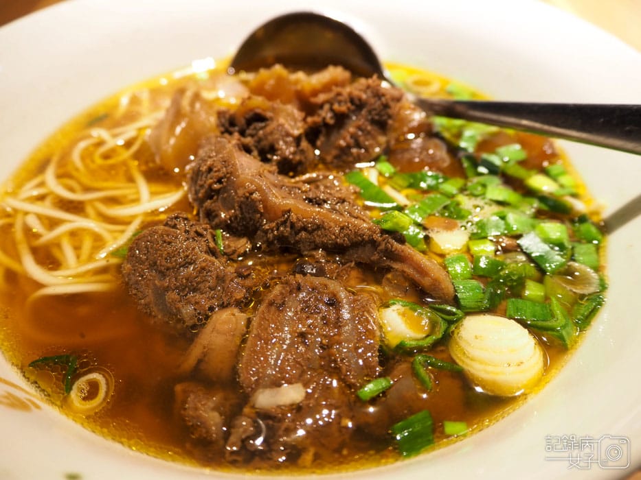 台北良品牛肉麵館 (16).jpg