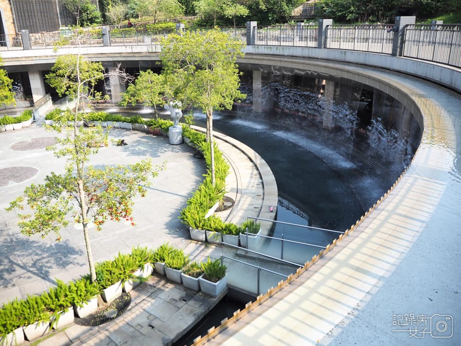 2020台北杜鵑花季_大安森林公園x捷運站水幕表演 (30).JPG 2020台北杜鵑花季_大安森林公園x捷運站水幕表演 (30).JPG