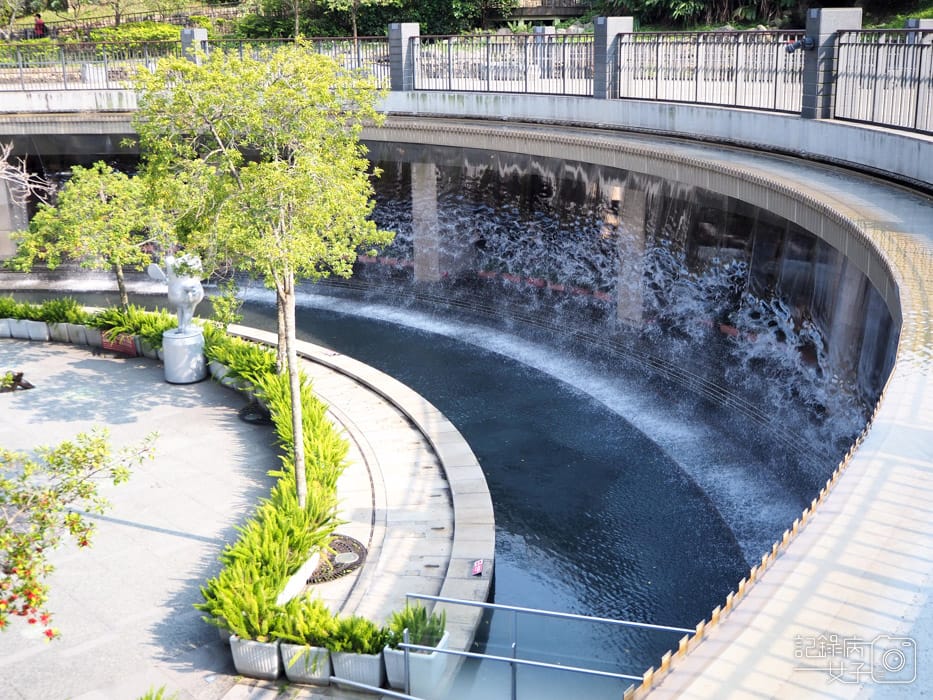 2020台北杜鵑花季_大安森林公園x捷運站水幕表演 (31).JPG 2020台北杜鵑花季_大安森林公園x捷運站水幕表演 (31).JPG