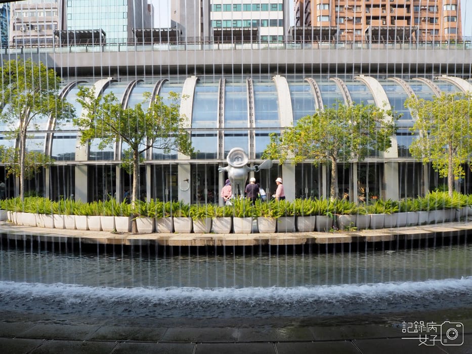 2020台北杜鵑花季_大安森林公園x捷運站水幕表演 (38).JPG 2020台北杜鵑花季_大安森林公園x捷運站水幕表演 (38).JPG