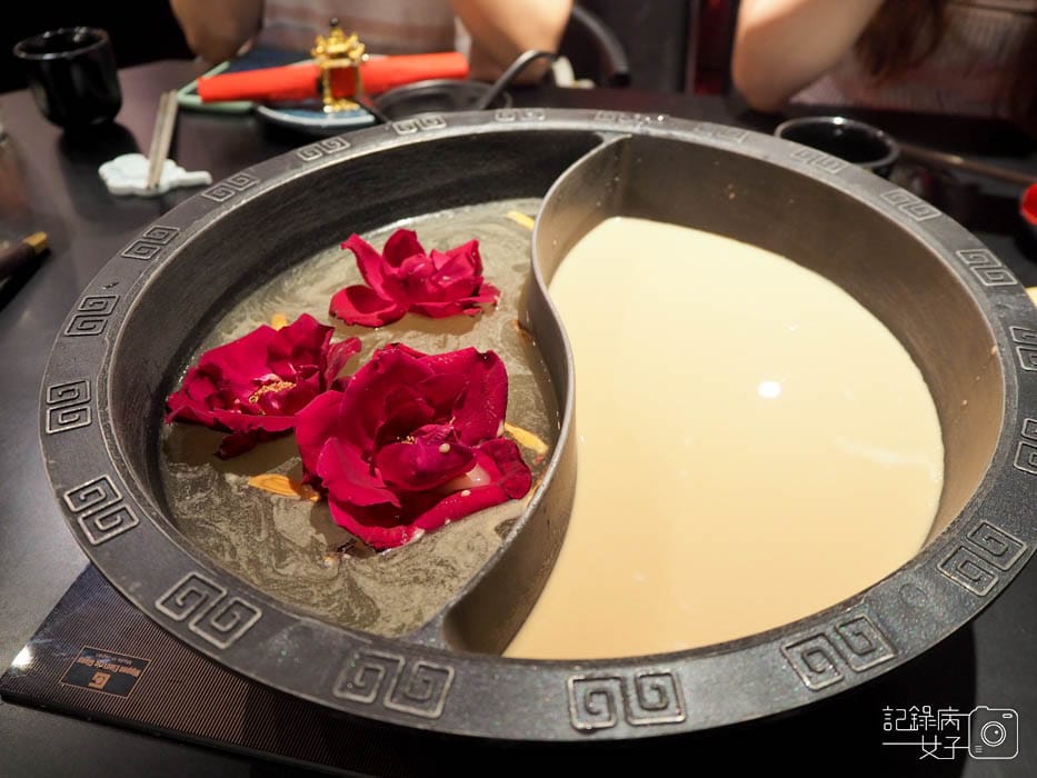 台北幸福堂 幸福金龍鍋_珍珠奶茶火鍋 (19).JPG