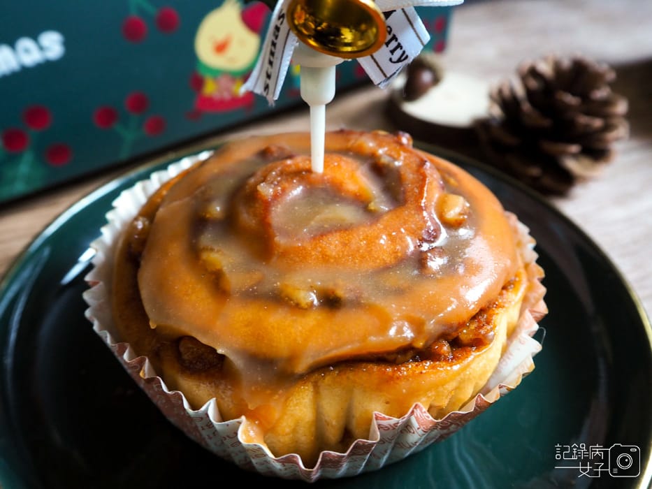 喜憨兒聖誕禮盒肉桂捲x派對造型餅乾5.jpg 喜憨兒聖誕禮盒肉桂捲x派對造型餅乾5.jpg