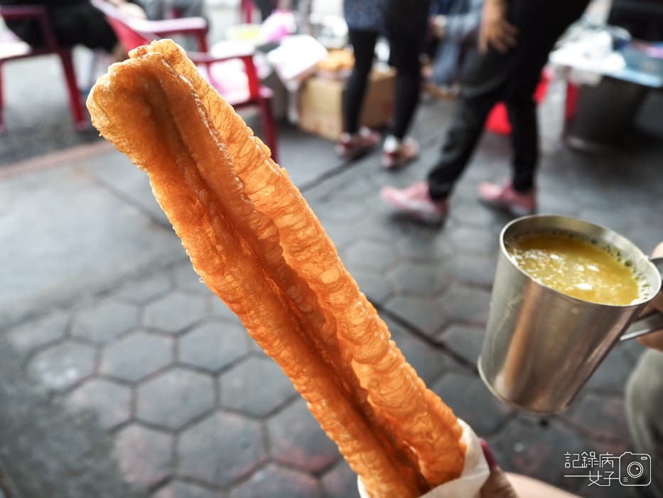 嘉義早餐炭燒杏仁茶加蛋油條8.jpg 嘉義早餐炭燒杏仁茶加蛋油條8.jpg