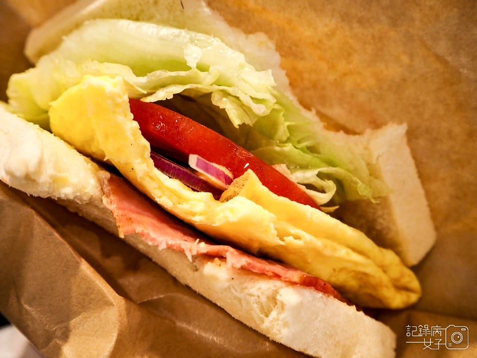 東湖早午餐 懶的鳥小姐早餐x芋泥肉鬆蛋餅16.jpg