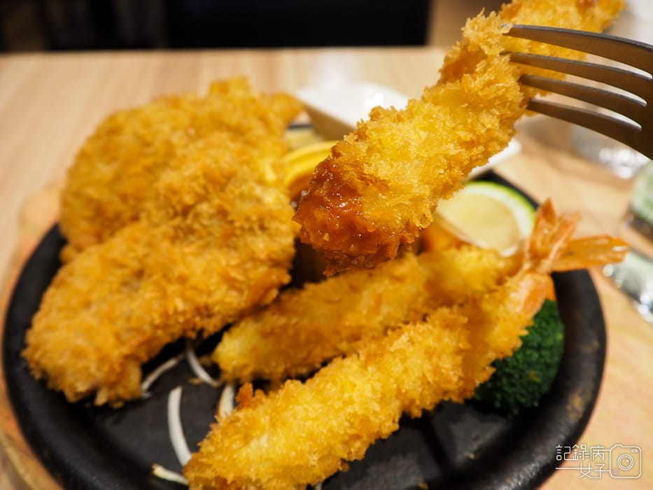 鶴田屋日式洋食廚房x炸腰內肉炸蝦x咖哩可樂餅16.jpg