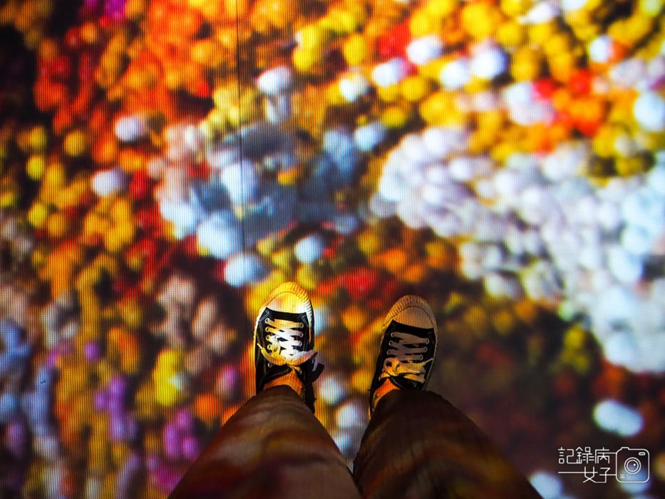 Hello Ouchhh AI數據藝術展x華山文創園區17.jpg Hello Ouchhh AI數據藝術展x華山文創園區17.jpg