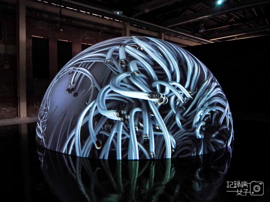 Hello Ouchhh AI數據藝術展x華山文創園區30.jpg Hello Ouchhh AI數據藝術展x華山文創園區30.jpg