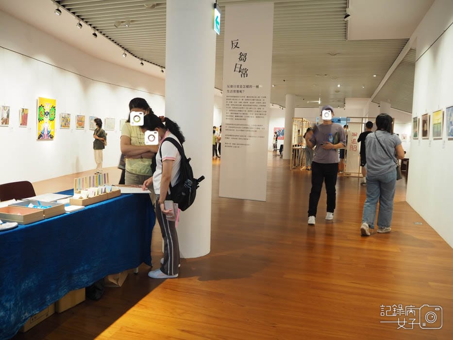 精神病人的房間II 時間練習x神經病患畫作 國父紀念館展覽2.jpg 精神病人的房間II 時間練習x神經病患畫作 國父紀念館展覽2.jpg