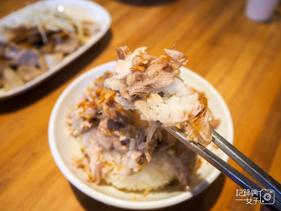 雙月 干貝燉雞湯 剝皮辣椒雞湯 愛恨蔥蔥飯 愛恨椒芝麵32.jpg