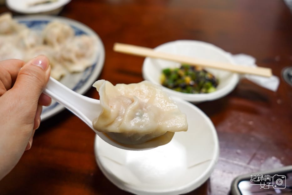 南港北大荒水餃x超大水餃 CP值超高滷味盤22.jpg