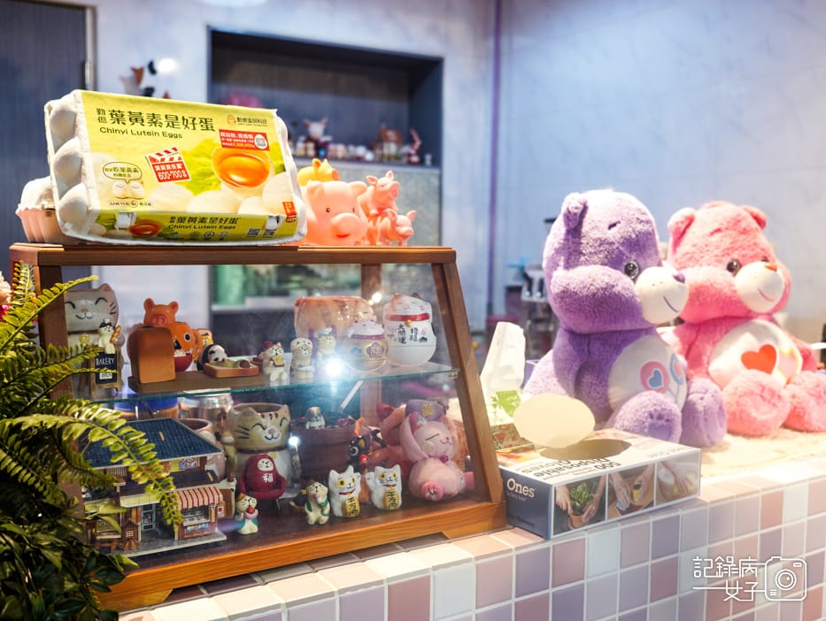 新北三重早午餐 餓店蒸氣吐司 櫻桃鴨花生豬排半熟蛋吐司15.jpg