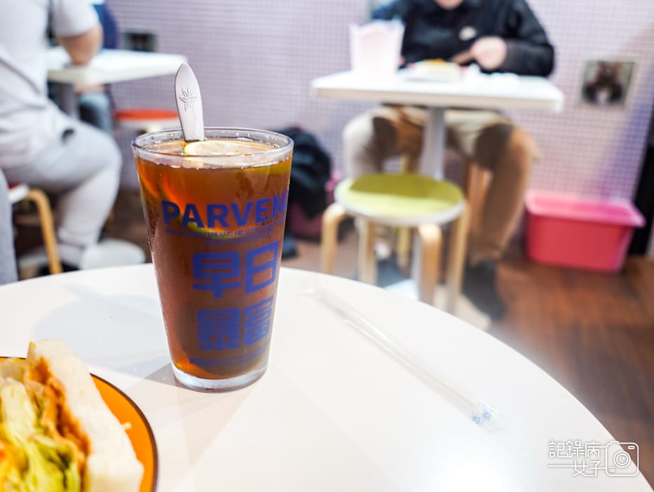 新北三重早午餐 餓店蒸氣吐司 櫻桃鴨花生豬排半熟蛋吐司28.jpg