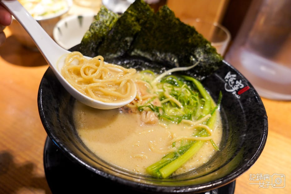 隱家拉麵士林TKG飯豚骨醬油拉麵濃厚海老沾麵17.jpg 隱家拉麵士林TKG飯豚骨醬油拉麵濃厚海老沾麵17.jpg