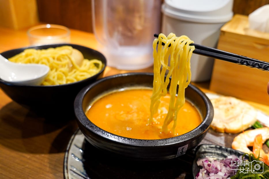 隱家拉麵士林TKG飯豚骨醬油拉麵濃厚海老沾麵22.jpg 隱家拉麵士林TKG飯豚骨醬油拉麵濃厚海老沾麵22.jpg