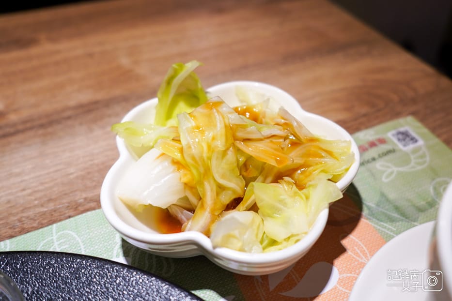 26遼寧夜市林記海南雞飯燙青菜.jpg 26遼寧夜市林記海南雞飯燙青菜.jpg