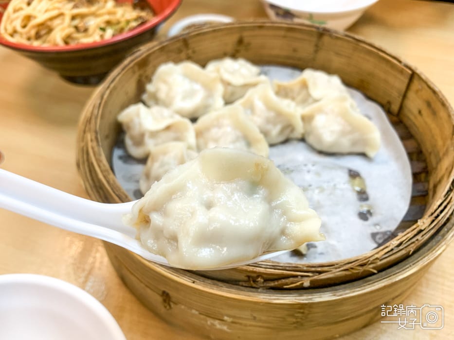 17中山區福大蒸餃館蒸餃.jpg