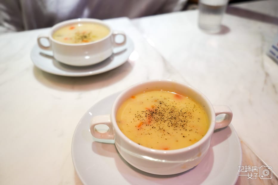 17LIVE PASTA 松江南京悠活義大利麵玉米濃湯.jpg