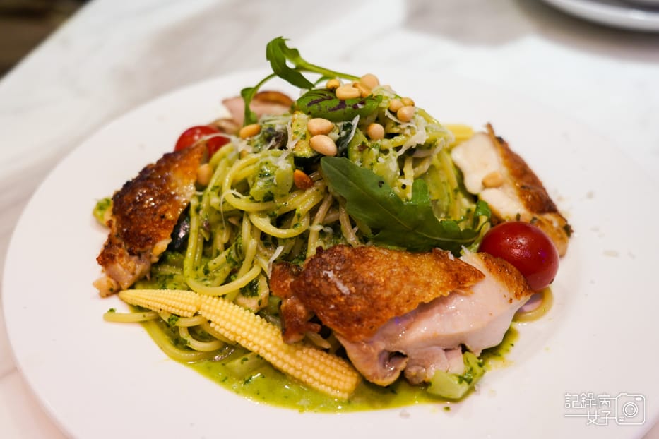 21LIVE PASTA 松江南京悠活義大利麵青醬雞肉義大利麵.jpg