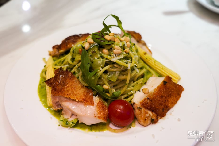 22LIVE PASTA 松江南京悠活義大利麵青醬雞肉義大利麵.jpg