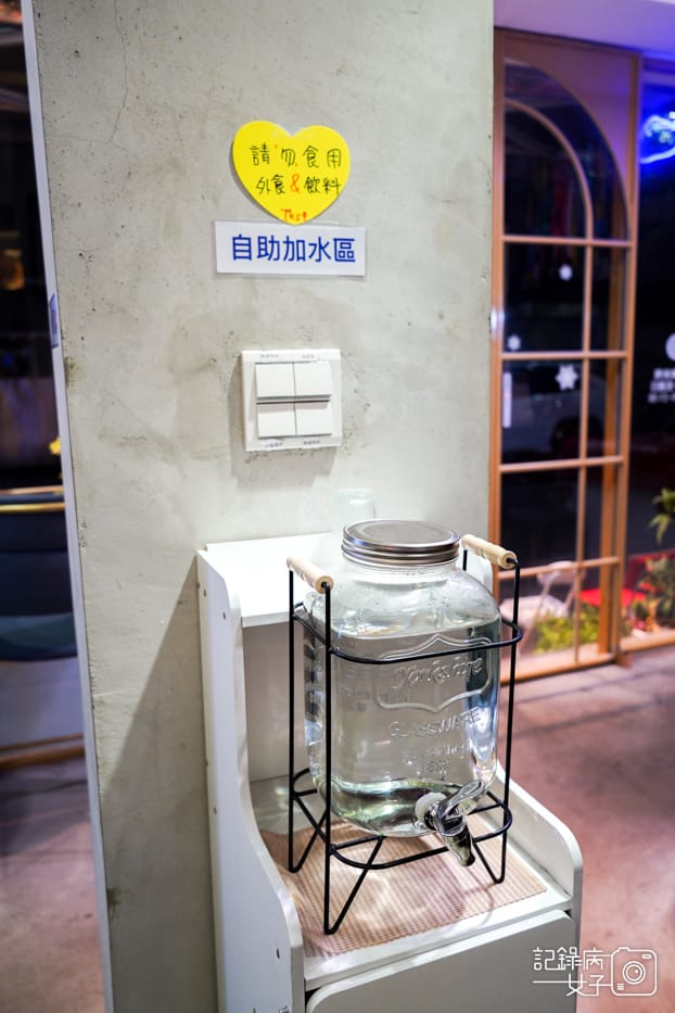 8LIVE PASTA 松江南京悠活義大利麵.jpg