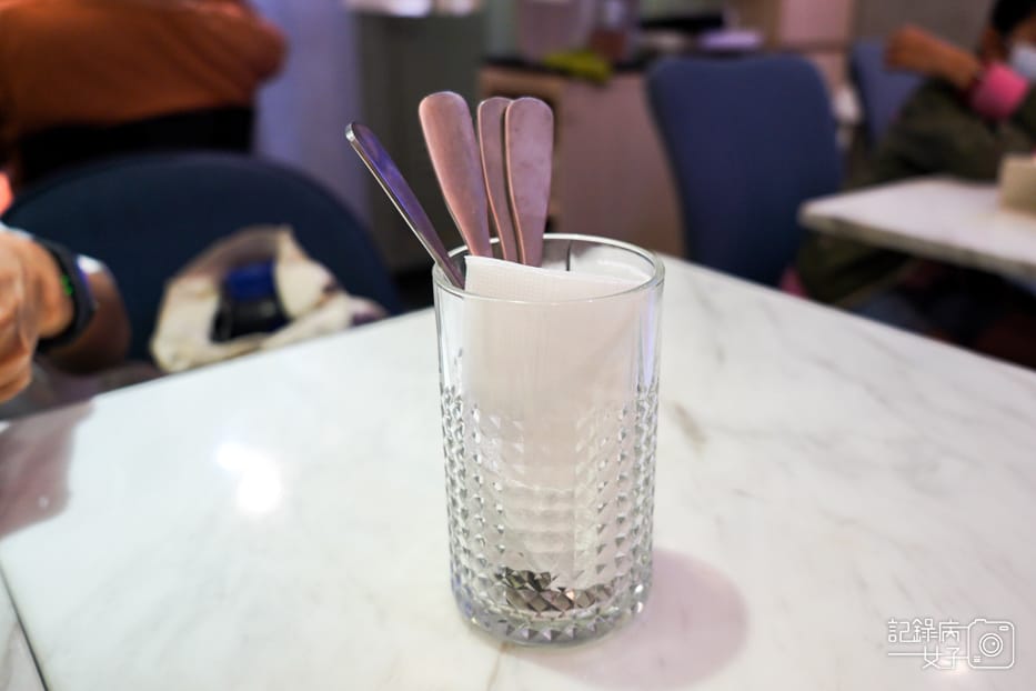 7LIVE PASTA 松江南京悠活義大利麵.jpg