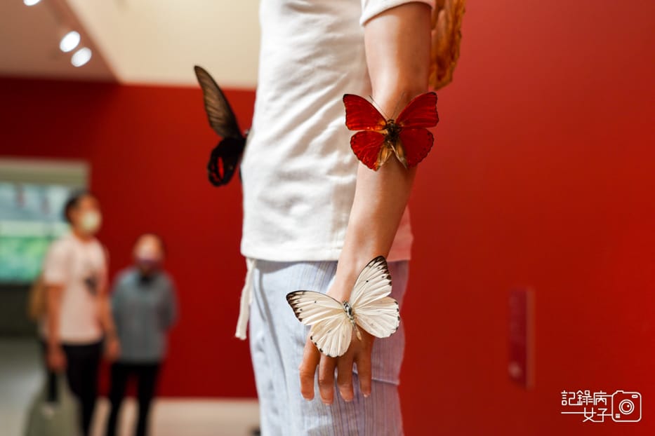 10台北市立美術館 未來身體 超自然雕塑 超寫實超現實蠟像.jpg