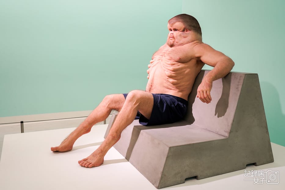 35台北市立美術館 未來身體 超自然雕塑 超寫實超現實蠟像.jpg