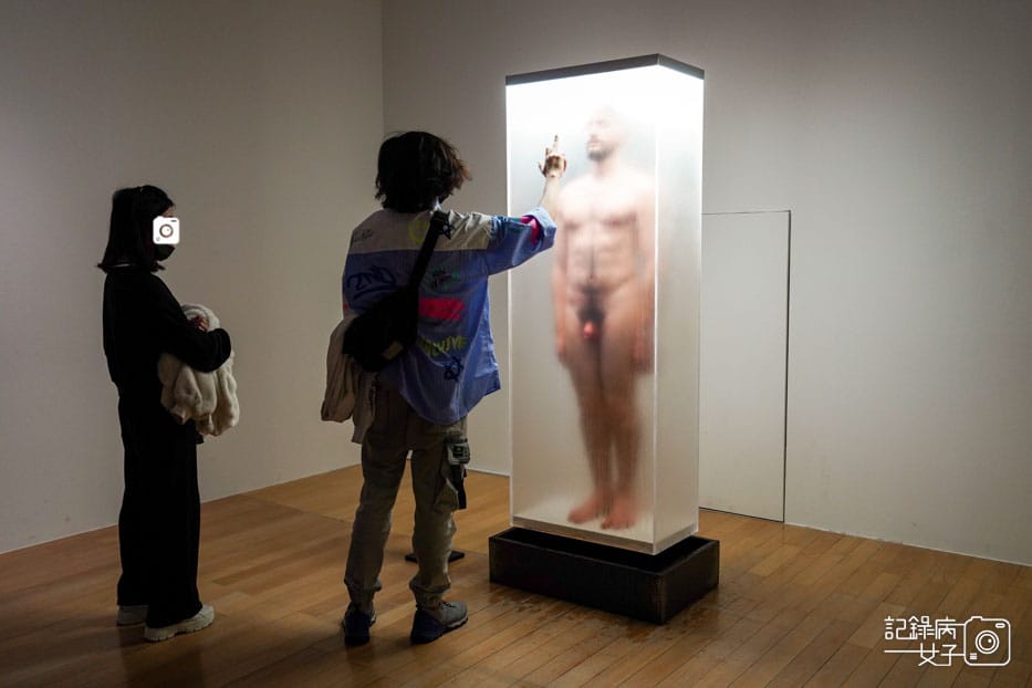 23台北市立美術館 未來身體 超自然雕塑 超寫實超現實蠟像.jpg