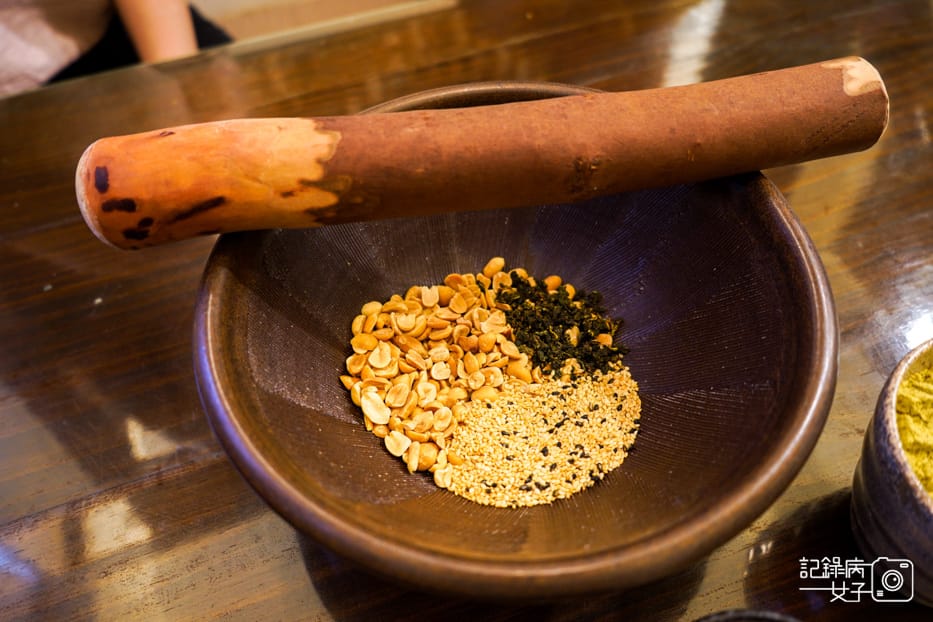 26新竹北埔老街三十九號北埔擂茶創始店擂茶DIY.jpg 26新竹北埔老街三十九號北埔擂茶創始店擂茶DIY.jpg