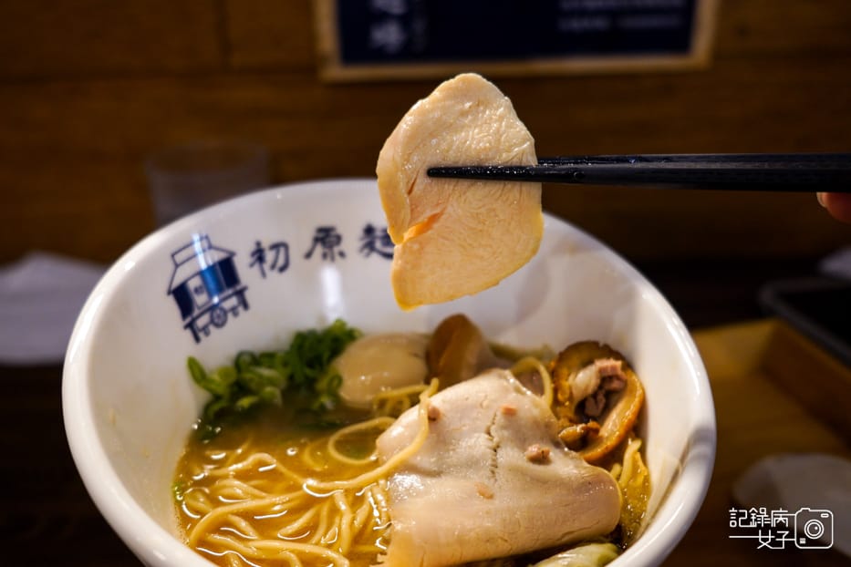 25板橋初原麵場豚骨拉麵醬油拉麵味噌拉麵唐揚雞.jpg