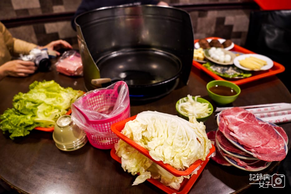 18基隆義美自助火鍋城義美火鍋義美石頭火鍋.jpg