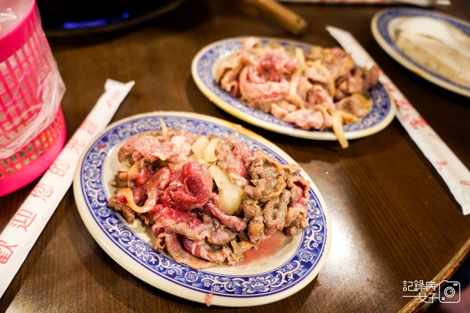 23基隆義美石頭火鍋城牛肉.jpg