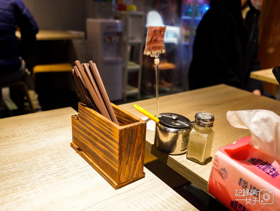 17信義區一真亭ラーメン一真亭拉麵焦蒜蔥叉燒麵.jpg 17信義區一真亭ラーメン一真亭拉麵焦蒜蔥叉燒麵.jpg