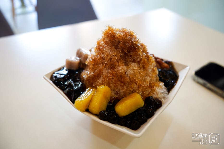 7桃園原記嫩仙草黑丸嫩仙草招牌黑糖刨冰.jpg 7桃園原記嫩仙草黑丸嫩仙草招牌黑糖刨冰.jpg