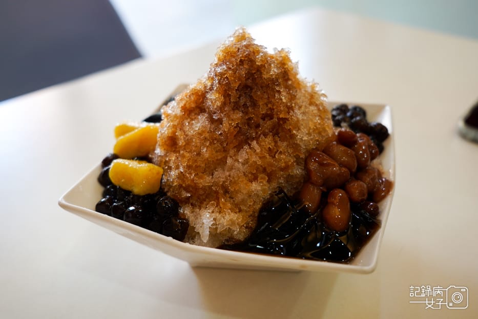 8桃園原記嫩仙草黑丸嫩仙草招牌黑糖刨冰.jpg 8桃園原記嫩仙草黑丸嫩仙草招牌黑糖刨冰.jpg