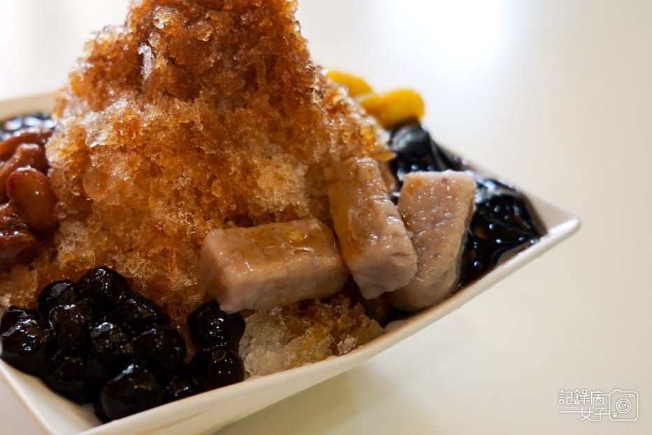 10桃園原記嫩仙草黑丸嫩仙草招牌黑糖刨冰.jpg 10桃園原記嫩仙草黑丸嫩仙草招牌黑糖刨冰.jpg