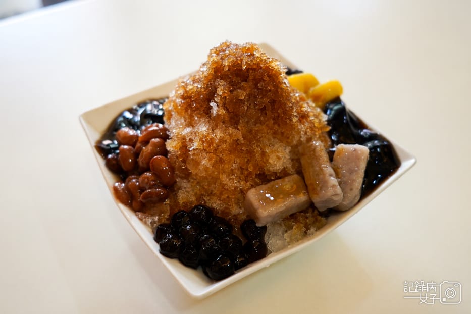 5桃園原記嫩仙草黑丸嫩仙草招牌黑糖刨冰.jpg 5桃園原記嫩仙草黑丸嫩仙草招牌黑糖刨冰.jpg