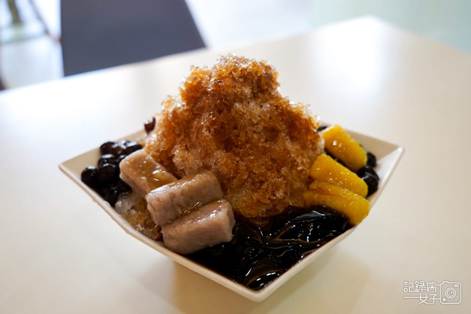 6桃園原記嫩仙草黑丸嫩仙草招牌黑糖刨冰.jpg 6桃園原記嫩仙草黑丸嫩仙草招牌黑糖刨冰.jpg