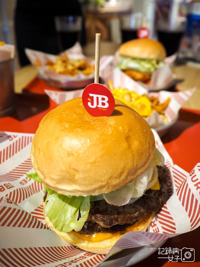 18大安JB Burger 美式漢堡專賣店牛肉起司堡.jpg 18大安JB Burger 美式漢堡專賣店牛肉起司堡.jpg