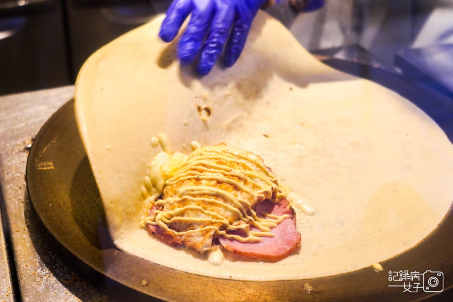 10日本東京池袋 gelato pique cafe creperie 可麗餅コンプレ奶油砂糖可麗餅.jpg