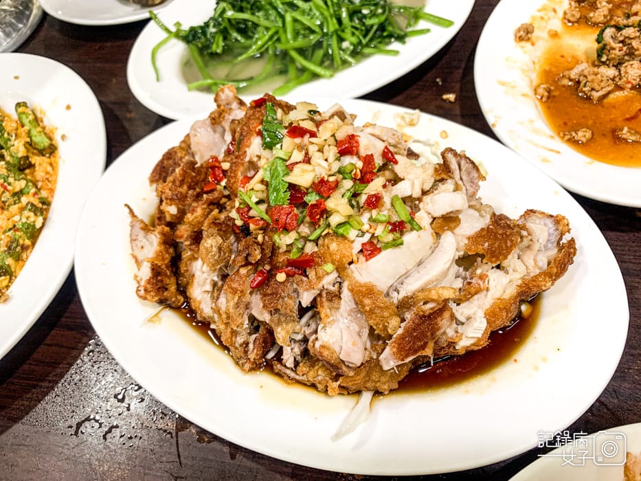 19台北橋三和夜市三重泰式圓料理月亮蝦餅打拋豬椒麻雞檸檬鱸魚.jpg 19台北橋三和夜市三重泰式圓料理月亮蝦餅打拋豬椒麻雞檸檬鱸魚.jpg