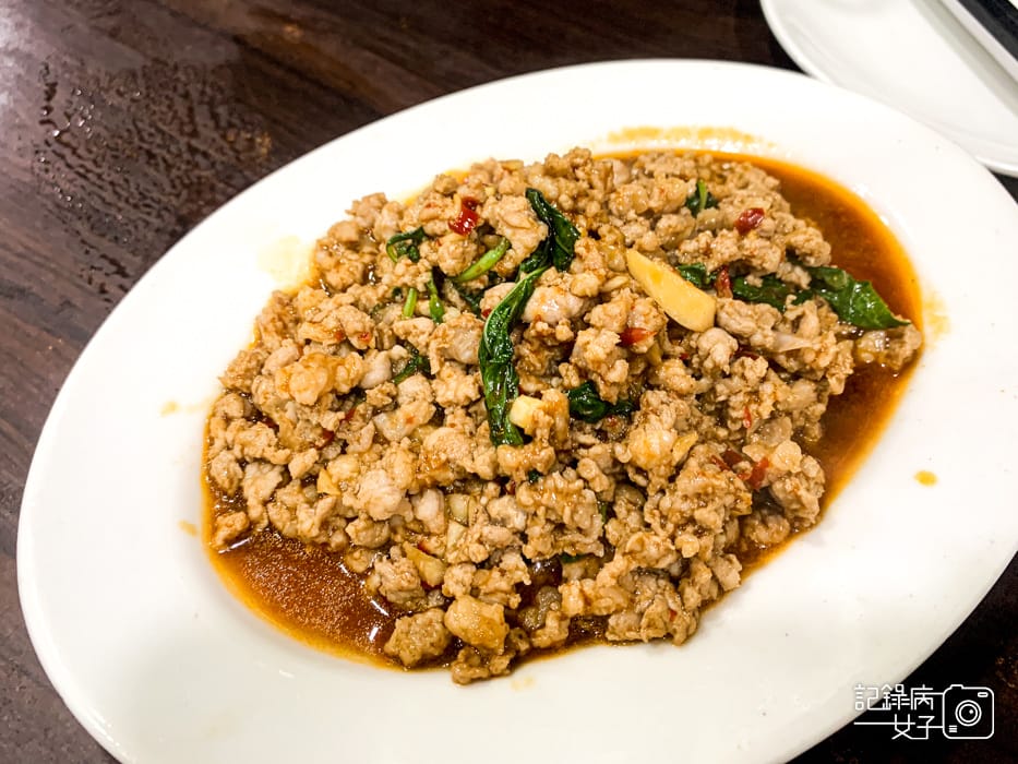 8台北橋三和夜市三重泰式圓料理月亮蝦餅打拋豬椒麻雞檸檬鱸魚.jpg 8台北橋三和夜市三重泰式圓料理月亮蝦餅打拋豬椒麻雞檸檬鱸魚.jpg