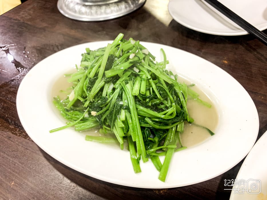 12台北橋三和夜市三重泰式圓料理月亮蝦餅打拋豬椒麻雞檸檬鱸魚.jpg 12台北橋三和夜市三重泰式圓料理月亮蝦餅打拋豬椒麻雞檸檬鱸魚.jpg