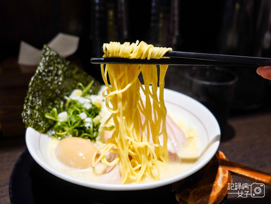 28三重麵屋道樂拉麵味玉雞白湯拉麵.jpg 28三重麵屋道樂拉麵味玉雞白湯拉麵.jpg