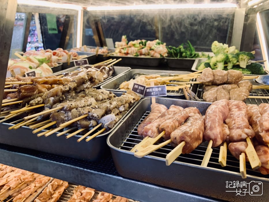 7饒河夜市路邊烤肉菜單.jpg 7饒河夜市路邊烤肉菜單.jpg