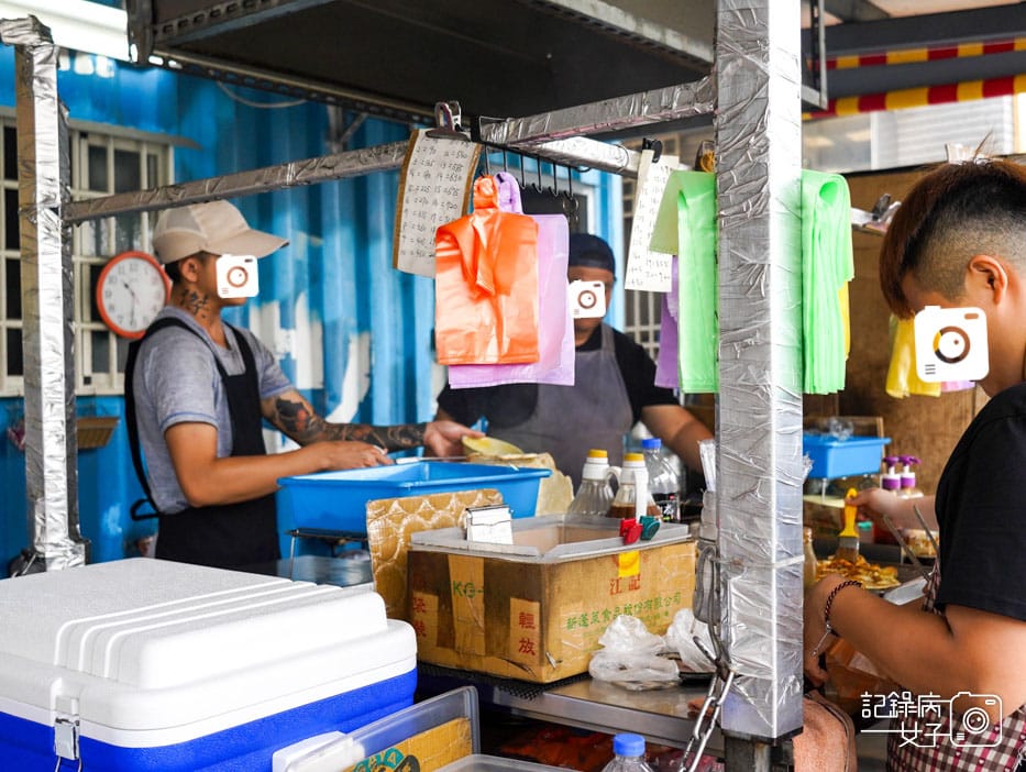 2桃園大園手工報紙蛋餅大園報紙雙蛋蛋餅古早味奶茶.jpg 2桃園大園手工報紙蛋餅大園報紙雙蛋蛋餅古早味奶茶.jpg