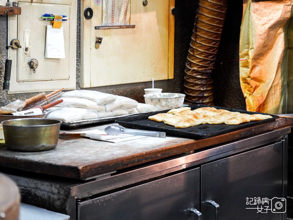 24南投市場阿欽傳統豆漿阿欽肉包阿欽燒餅夾蛋阿欽燒餅油條.jpg