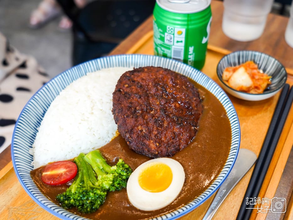24大叔食事咖喱飯漢堡排咖喱飯豬肉排咖哩.jpg 24大叔食事咖喱飯漢堡排咖喱飯豬肉排咖哩.jpg