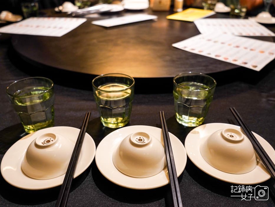 6桃園麻瓜煮味黑嚕嚕皮蛋滷肉麻辣鍋金瓜雞湯老皮嫩肉.jpg 6桃園麻瓜煮味黑嚕嚕皮蛋滷肉麻辣鍋金瓜雞湯老皮嫩肉.jpg