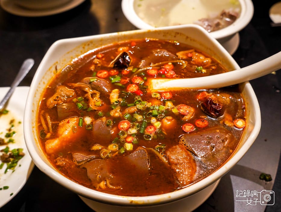 25桃園麻瓜煮味黑嚕嚕皮蛋滷肉麻辣鍋金瓜雞湯老皮嫩肉.jpg 25桃園麻瓜煮味黑嚕嚕皮蛋滷肉麻辣鍋金瓜雞湯老皮嫩肉.jpg